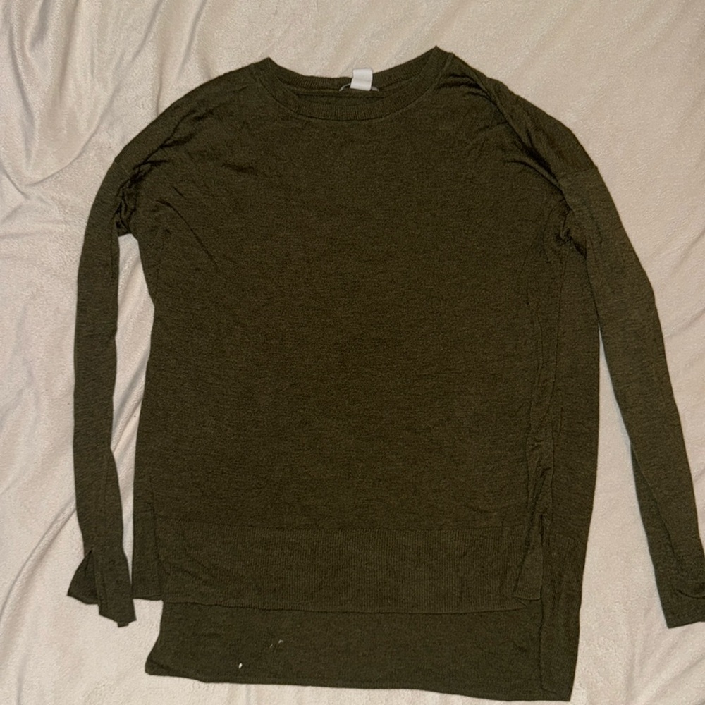 Green light sweater top